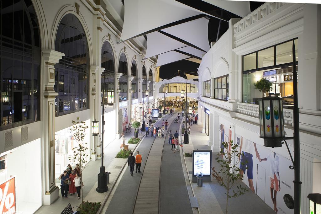 Vialand Palace Hotel Estambul Exterior foto