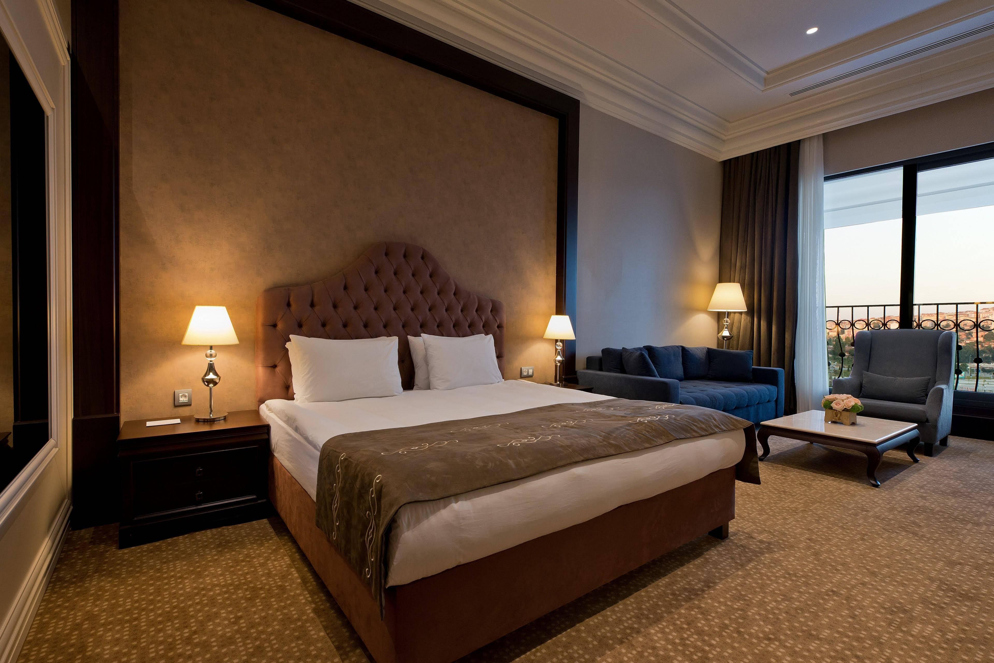 Vialand Palace Hotel Estambul Exterior foto